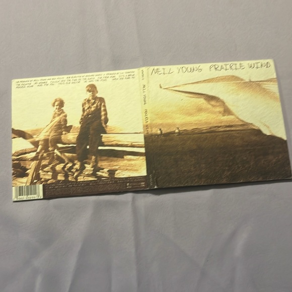 Neil Young 2 CD Prairie Wind - Picture 3 of 5
